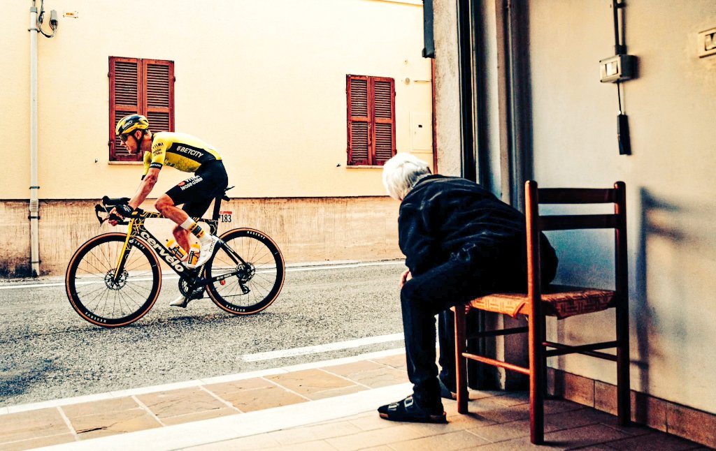 1001puertos's tweet photo. 🩷 #GirodItalia https://t.co/XV7dq2FMkd