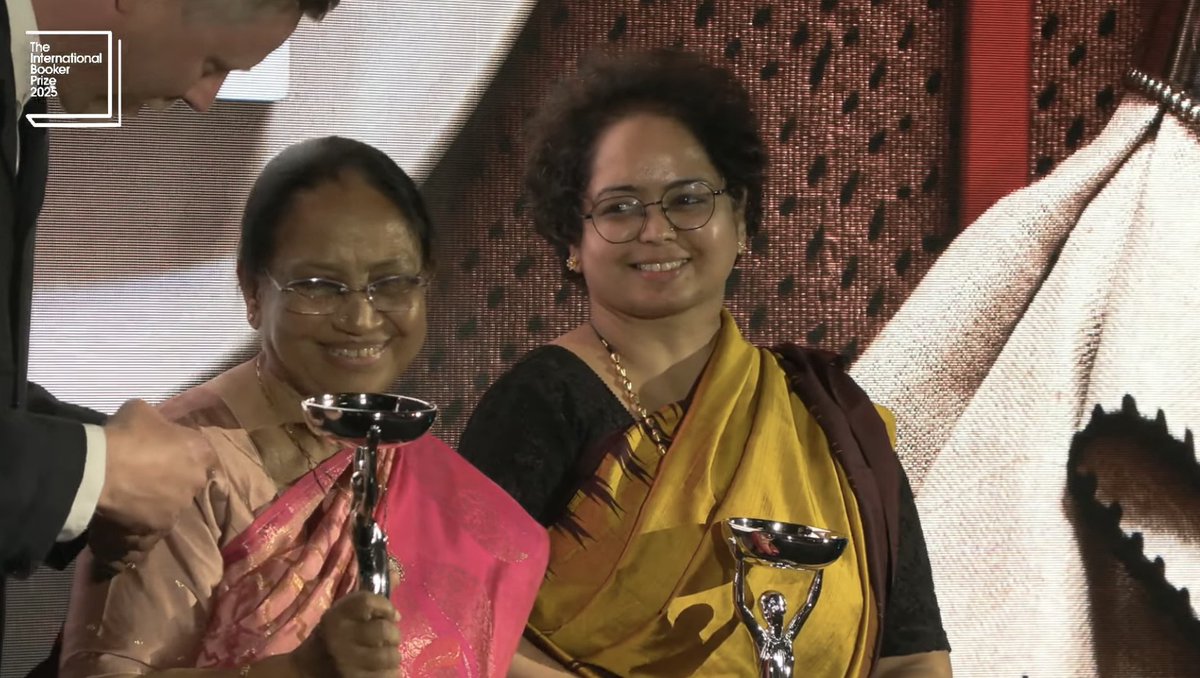 Arunava Sinha (@arunava) on Twitter photo Yessssss! Deepa Bhasthi and Banu Mushtaq win the 2025 International Booker Prize 2022 as translator and writer, respectively, of 'Heart Lamp', a collection of stories originally written in Kannada. <a href="/TheBookerPrizes/">The Booker Prizes</a> <a href="/kan_writersside/">Kanishka Gupta</a> <a href="/andothertweets/">And Other Stories</a> <a href="/PenguinIndia/">Penguin India</a> Yessssss! Deepa Bhasthi and Banu Mushtaq win the 2025 International Booker Prize 2022 as translator and writer, respectively, of 'Heart Lamp', a collection of stories originally written in Kannada. <a href="/TheBookerPrizes/">The Booker Prizes</a> <a href="/kan_writersside/">Kanishka Gupta</a> <a href="/andothertweets/">And Other Stories</a> <a href="/PenguinIndia/">Penguin India</a>