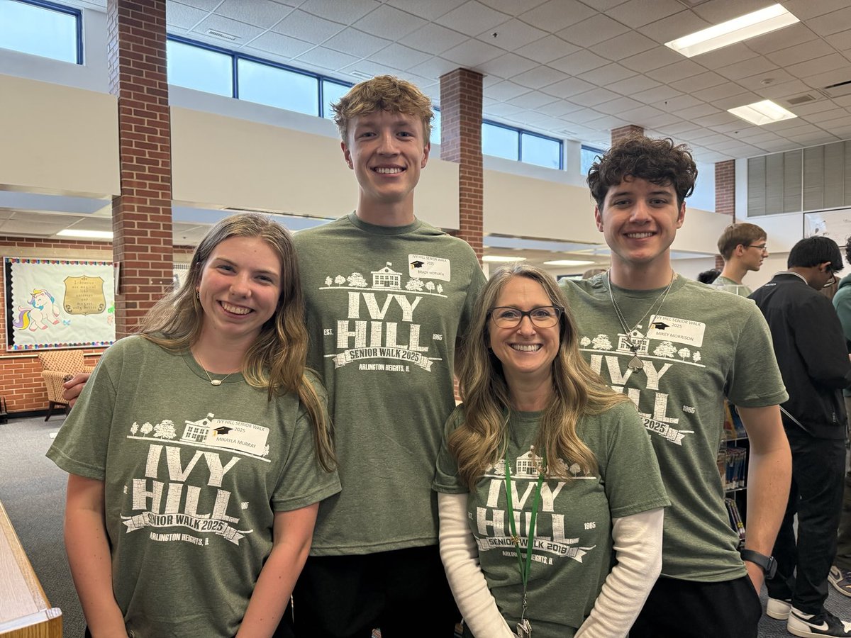 I ♥️ Senior Walk Day 🎓! So excited to see my first graders all grown up! And, wow, did they grow UP!! Congratulations!! Wishing you the best! #sd25itspersonal #ivyhillleague