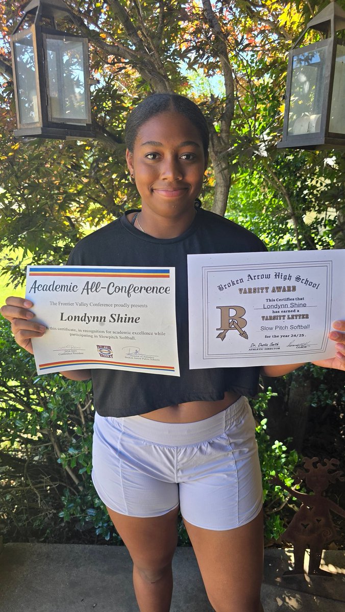 I earned both an Academic All-Conference honor and her Varsity Letter in Slow Pitch Softball! 
I can't believe my freshman year is about over. I'm excited for summer and growth!