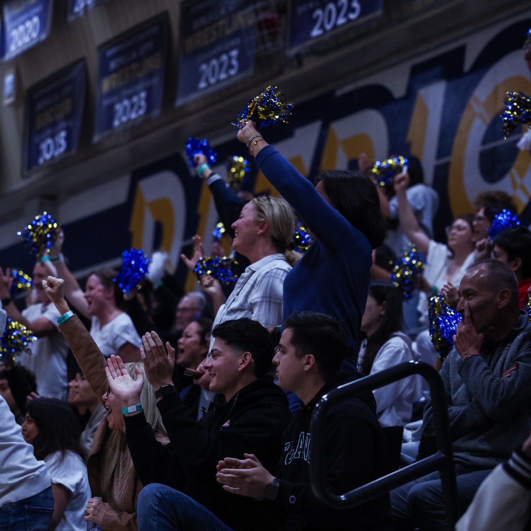 Championship Game Highlights 🏐

Wishing our boys’ volleyball team the best of luck as they head into the State Playoffs tonight!

Go Royals! 🐻

#ecrchs #ecr #goroyals #WeAreECR #champions #stateplayoffs #woodlandhills