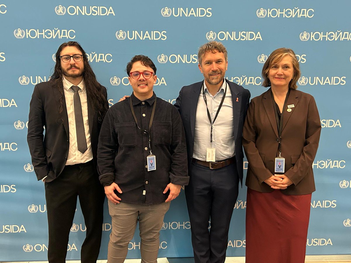 Centro ODS para América Latina y el Caribe (@centroods) on Twitter photo ¿Cómo superar las barreras en salud digital promoviendo DDHH y espacios seguros? Este será el foco del evento alterno en la #WHA78 donde los hallazgos de <a href="/DigHealthRights/">Digital Health and Rights Project</a> serán clave para la toma de decisiones. Únete al panel de expertos y sigue aquí las actualizaciones en vivo. ¿Cómo superar las barreras en salud digital promoviendo DDHH y espacios seguros? Este será el foco del evento alterno en la #WHA78 donde los hallazgos de <a href="/DigHealthRights/">Digital Health and Rights Project</a> serán clave para la toma de decisiones. Únete al panel de expertos y sigue aquí las actualizaciones en vivo.