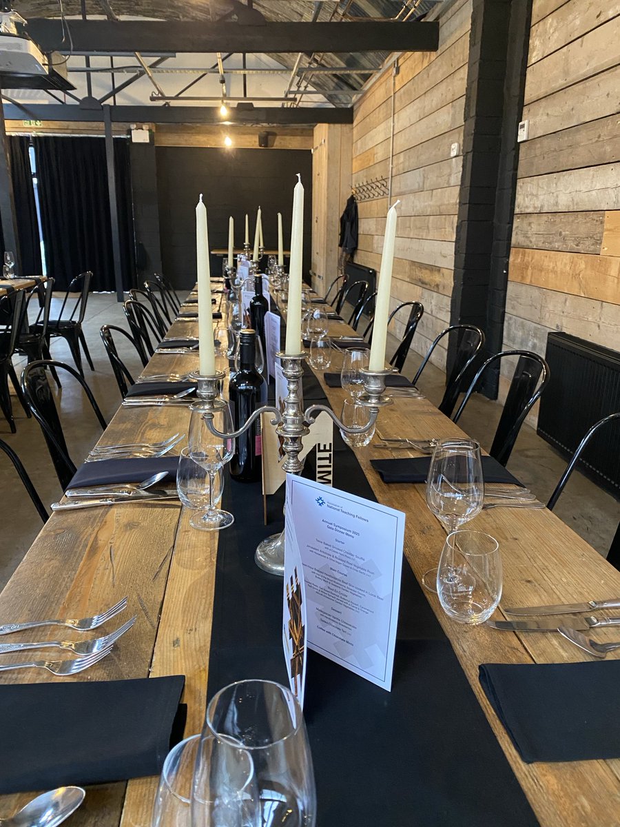 DebbieHolley1's tweet image. ⁦@NTF_Tweet many thanks to ⁩ ⁦@nmite_ac⁩ colleagues for arranging this amazing conference dinner in ‘The Shack’ pictured with our ⁦@AdvanceHE⁩ team!
