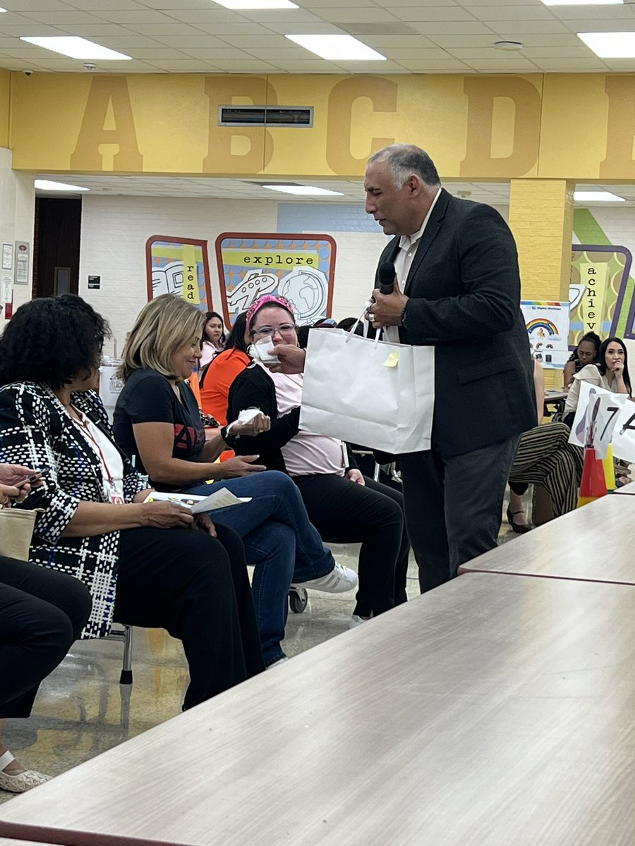 Brenda K. Sanchez, M.Ed. (@bksanchez7) on Twitter photo Thank you to <a href="/RayMondragon/">Ray A. Mondragon</a> for stopping by <a href="/Magrill_AISD/">Magrill Primary School</a>! We are all an essential piece of #TeamPrimary 🧩 <a href="/Primary_AISD/">Aldine ISD Early Learning</a> Thank you to <a href="/RayMondragon/">Ray A. Mondragon</a> for stopping by <a href="/Magrill_AISD/">Magrill Primary School</a>! We are all an essential piece of #TeamPrimary 🧩 <a href="/Primary_AISD/">Aldine ISD Early Learning</a>