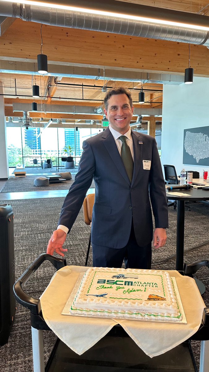 ASCMAtlanta's tweet photo. What an incredible event last week with Leroy Hite, founder of Cutting Edge Firewood and a true visionary in B2C growth.

We also had the honor of introducing our 2025-2026 ASCM Atlanta Chapter Board- more on that to come! Lots of exciting things ahead! Stay tuned!
#ASCMAtlanta https://t.co/cI0CWzy8tH