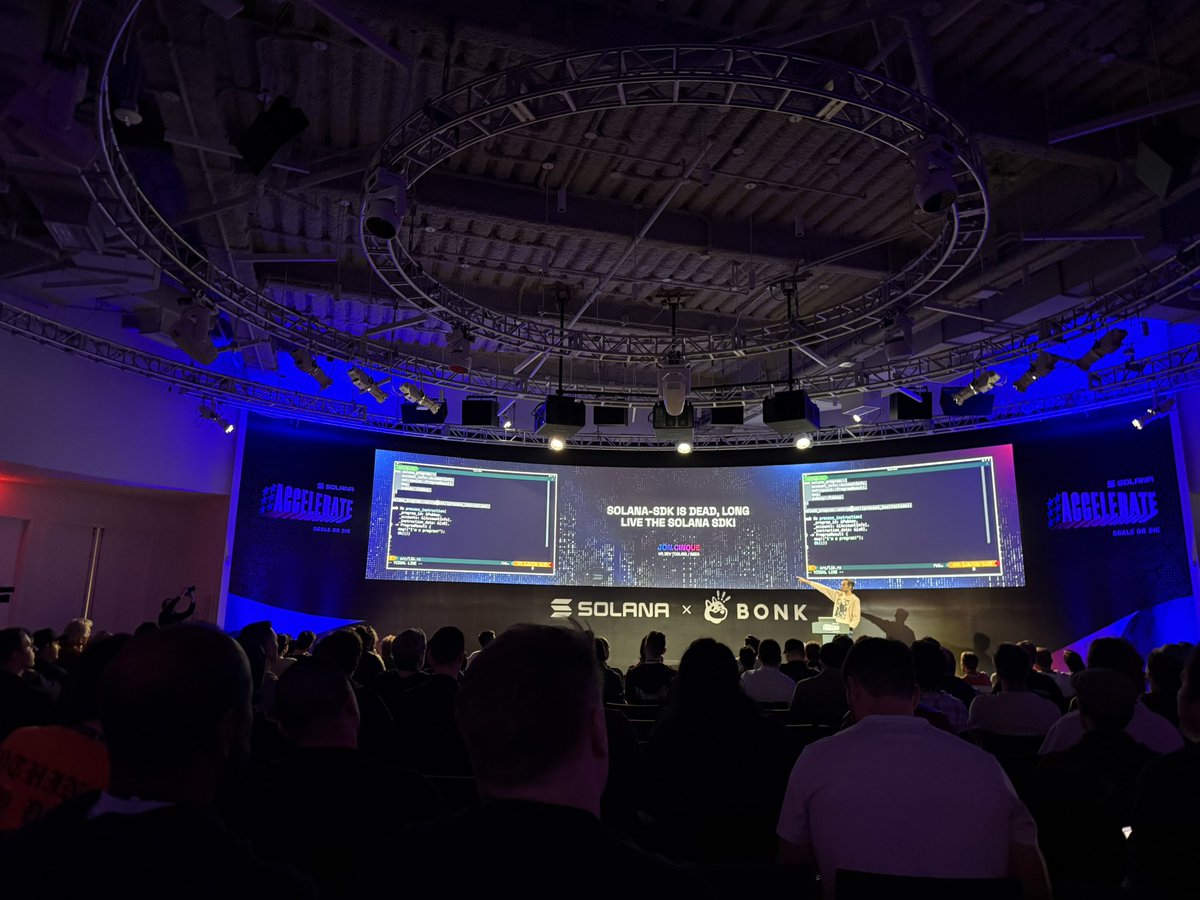 ynonestop's tweet photo. Apparently there's only 78 devs left in Solana ecosystem @SolanaConf #scaleordie https://t.co/rRfR2xIc7l