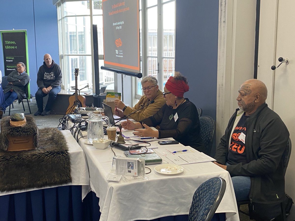 GreyNZ's tweet image. Democracy in action @nzteu branch leadership hui in Wellington.  Talking #budget25 #payequity #workersrights #tertiaryeducation #unionstrong