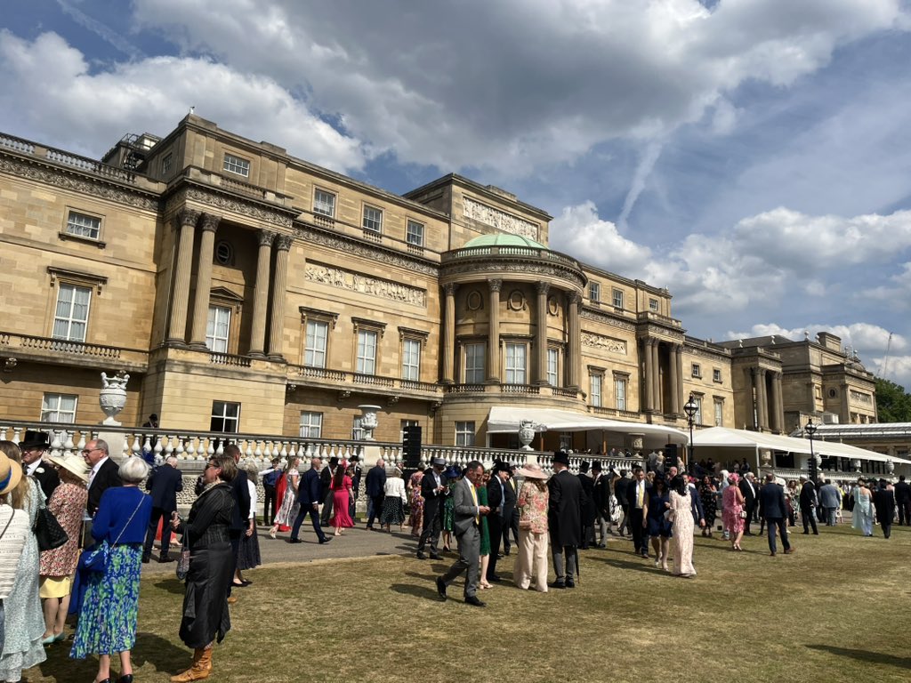 LTrounce's tweet photo. Today we were honoured &amp; privileged to attend The Royal Garden Party at Buckingham Palace 🇬🇧👑☀️☕️🧁 A great experience &amp; such a special day in sunny London. https://t.co/vh6a1Tj1IW