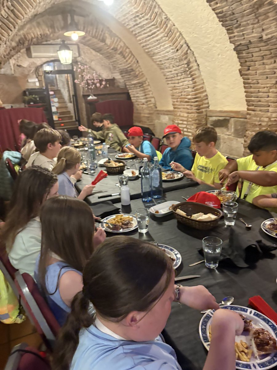 Kings Lander Primary Academy tweet media