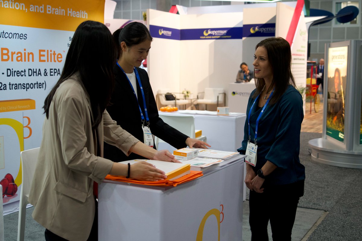 OmegaBrite's tweet image. Final day at the American Psychiatric Association 2025!
Dr. Carol Locke—Harvard-trained psychiatrist and founder of OmegaBrite—presented exciting research to leaders in mental health. Stay tuned for exciting conversations on new omega-3 brain science!

OmegaBrite 7010MD is our…