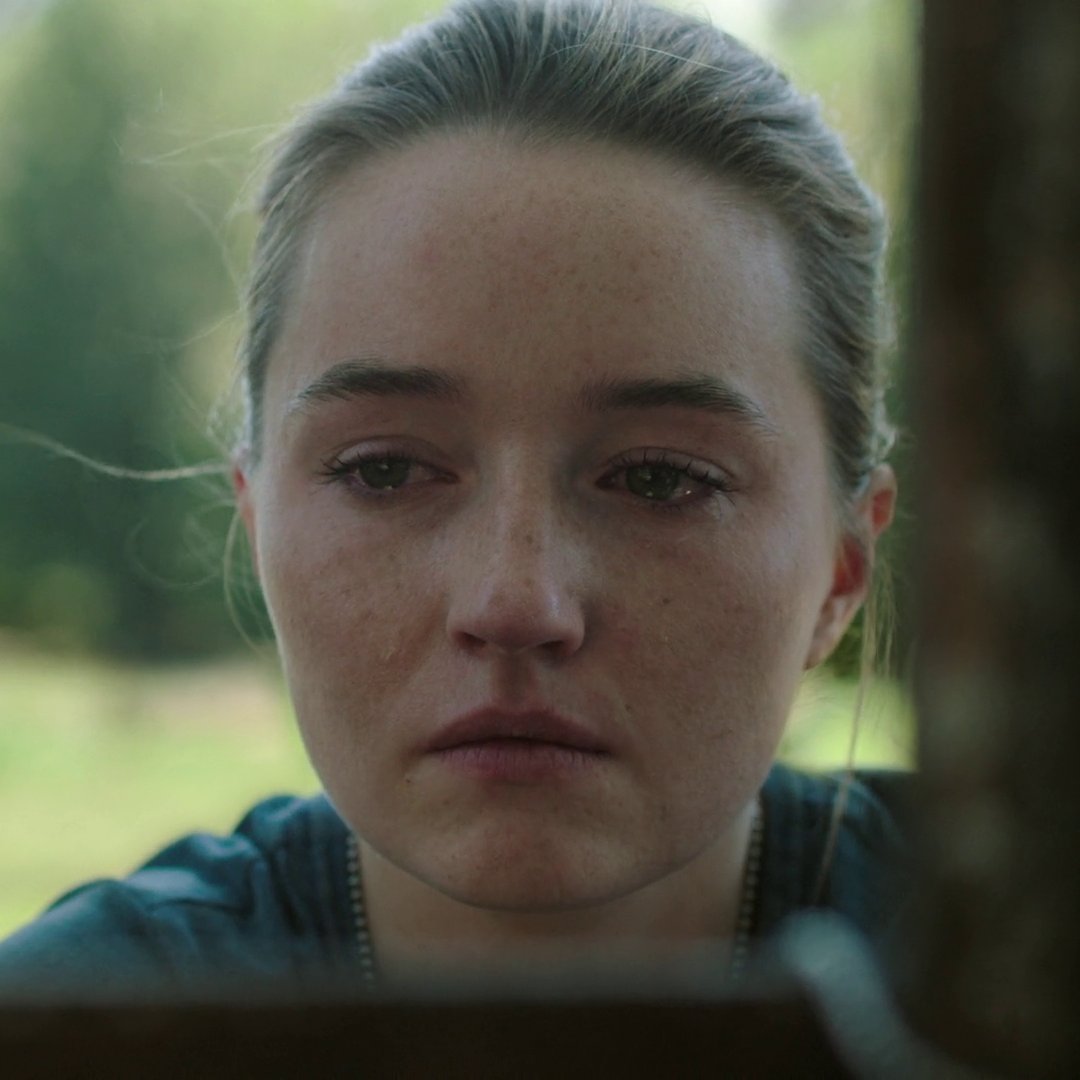 TheLastofUsNews's tweet image. According to Catherine O'Hara, #TheLastOfUs Season 3 will focus on Abby’s storyline.

“It’s the Abby story,” she said in an interview with @Variety