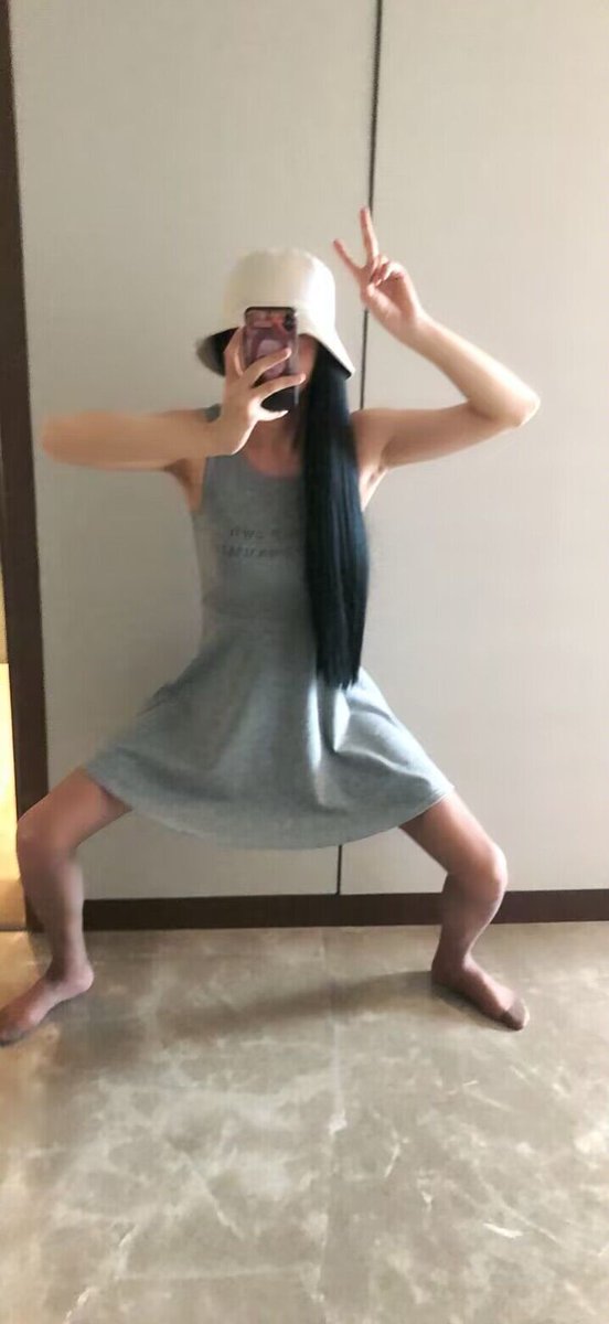 拿着男友520的钱
手里停留不到5秒不耍你耍谁？
傻逼！#婊子 #鸡吧套子 #性奴 #PUA
#改造
#母猪 #辱骂 #反差婊 #母蛆 #自毁 #母畜 #肉便器 #贱货 #死妈 #羞辱 #粗口 #爆骂 #女权 #女绿  #反差 #女绿 #女s #atm奴 #母人 #投稿 #婊子 #男权