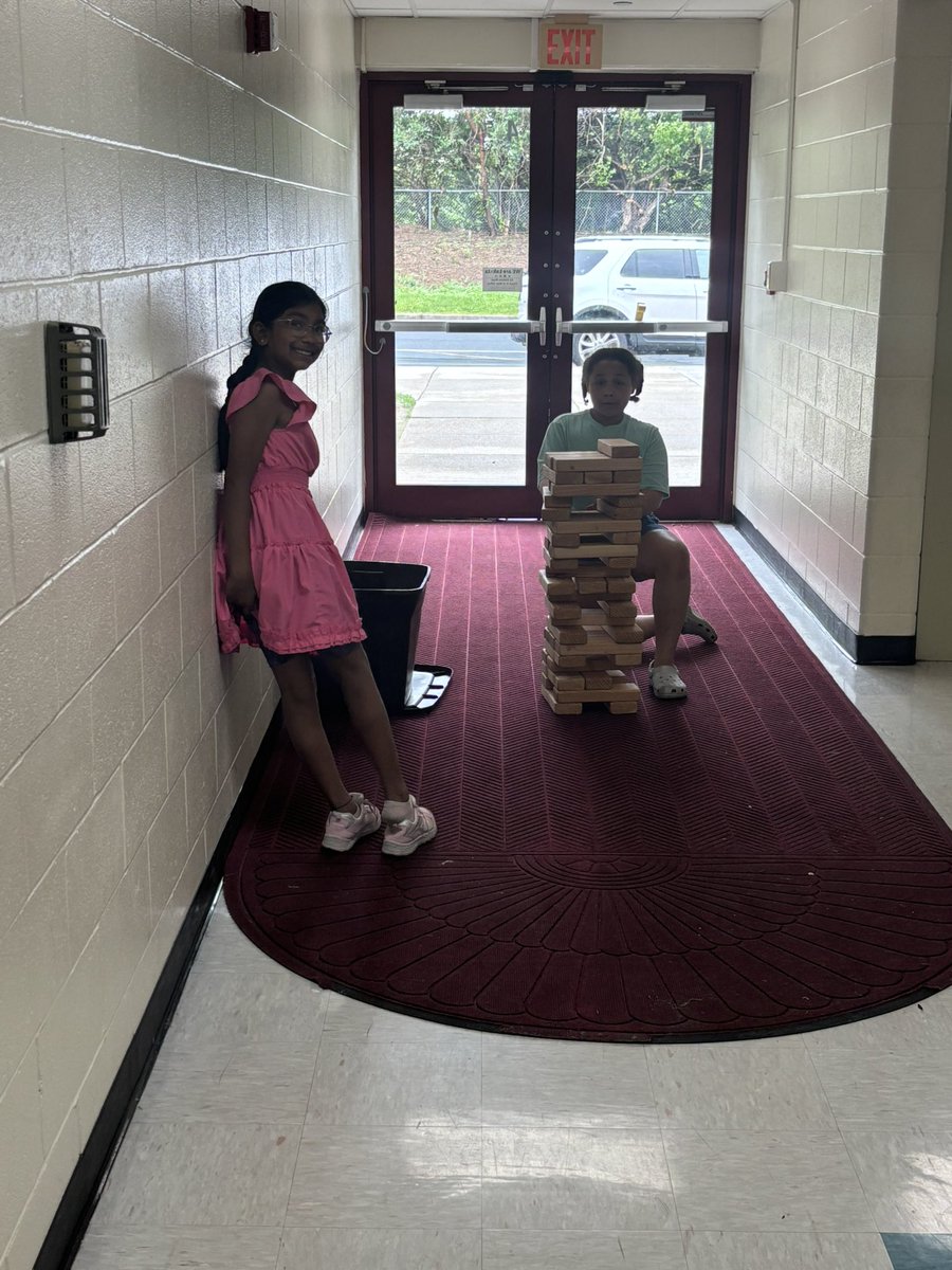 laura ruschman tweet media