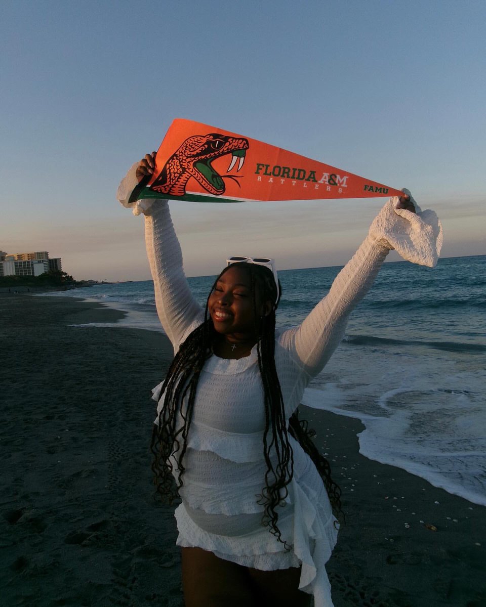 FAMU_1887's tweet photo. โ๏ธ MOOD for #FAMUSummer ๐งก๐
We are excited to share the great things happening all Summer long from our scholars around the world.
Collab with us or send your #FAMU Summer updates to communications@famu.edu. We are so proud of you!
#FAMUForever #DieHardRattler https://t.co/2fiGOBgDnB