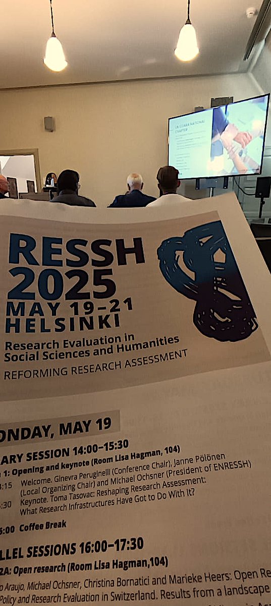 vyancelibrarian's tweet image. #RESSH2025 CoARA Implementation CHAIR: @BeigelFernanda
Murkett et al. Lessons from the UK CoARA
Pölönen: Coalition for AdvancingResearchAssessment across HigherEducation Institutions inEurope
Malgarini et al. Insights from CoARA ActionPlans
Michel: RRA in a Canadian context