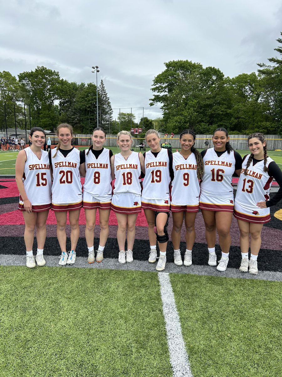Spellman Girls Lacrosse won 15-7 on Senior Night vs East Bridgewater. SR Capt Elle Murphy (8g) scored her 300th career goal! The 1st player in program history! Fellow SRs Devyn DuBose (1g 2a), Grace Foster (3g), &amp;Lily McDonough (1g 1a) also scored. Congrats to our 8 SRs!!