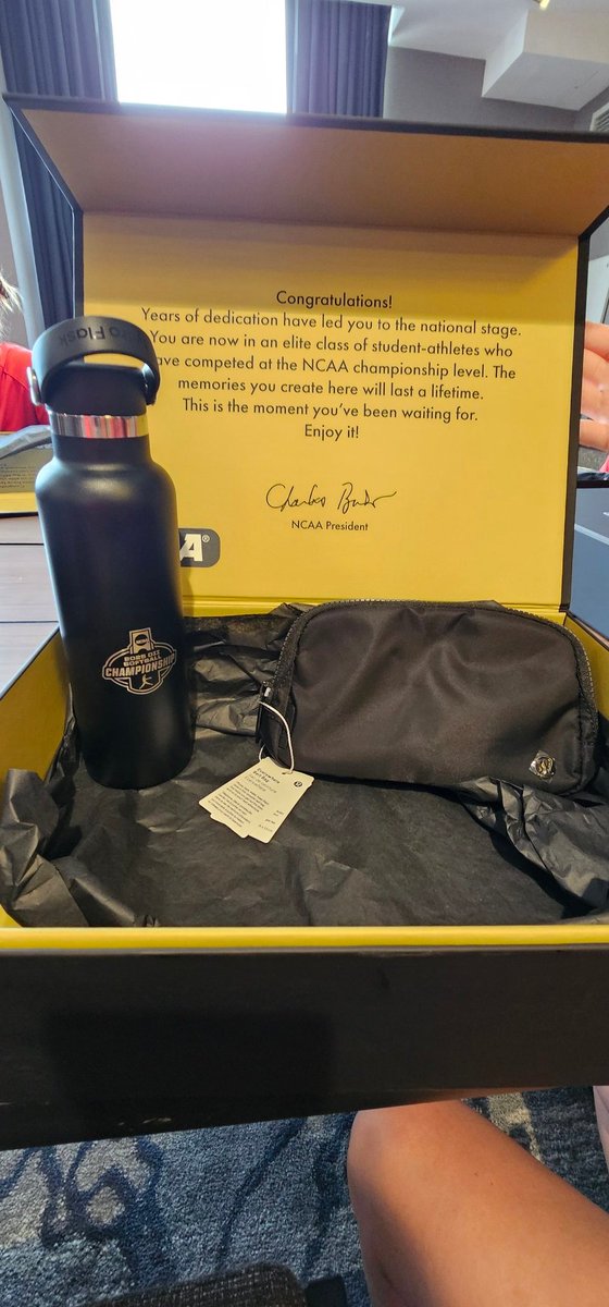 CARDINALS ARE IN THE NEST

<a href="/SVSU_Softball/">Cardinal Softball</a> has arrived in Chattanooga for the NCAA DII Softball Championship 🏆🥎