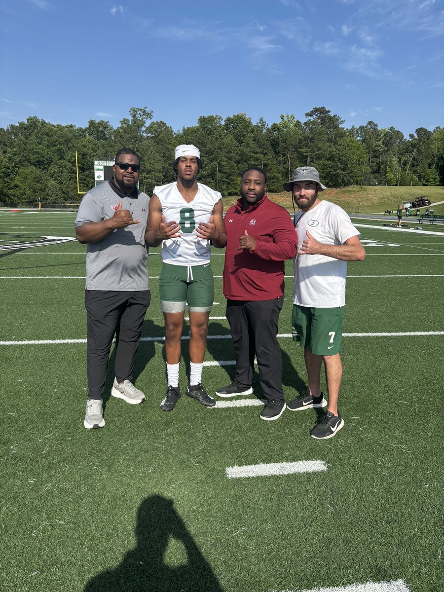 Julian Walker (@julian3walker) on Twitter photo Appreciate My Guys <a href="/CoachSterlLuc/">Sterling Lucas</a> <a href="/ROBERTSON_9TWO/">Travian Robertson</a> for stopping by <a href="/dfhsfootball/">Dutch Fork Football</a> for practice today 🤙🏾🤙🏾 Appreciate My Guys <a href="/CoachSterlLuc/">Sterling Lucas</a> <a href="/ROBERTSON_9TWO/">Travian Robertson</a> for stopping by <a href="/dfhsfootball/">Dutch Fork Football</a> for practice today 🤙🏾🤙🏾