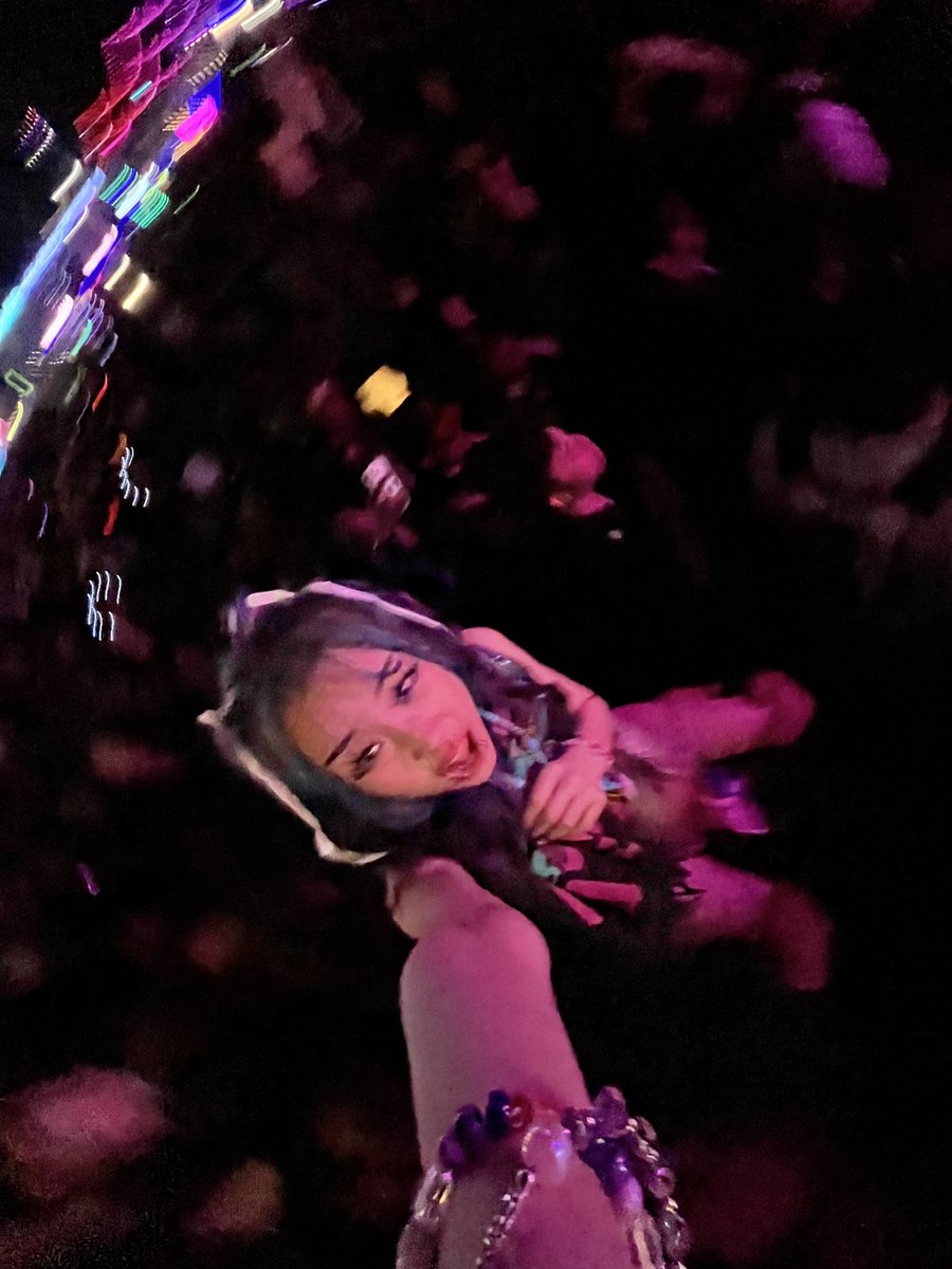 digitlangel's tweet photo. edc i miss u https://t.co/hFF0i0BYVW