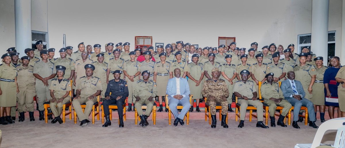 Government of Uganda (@govuganda) on Twitter photo ๐๐๐ ๐๐จ๐ฅ๐ข๐๐ ๐๐๐๐ข๐๐๐ซ๐ฌ ๐๐ซ๐๐๐ฎ๐๐ญ๐ ๐๐ซ๐จ๐ฆ ๐๐ข๐ค๐๐ง๐๐ฐ๐ ๐๐ค๐ข๐ฅ๐ฅ๐ข๐ง๐ ๐๐๐ง๐ญ๐ซ๐, ๐๐ง๐ก๐๐ง๐๐ข๐ง๐ ๐๐ ๐๐ง๐๐โ๐ฌ ๐๐๐ฉ๐๐๐ข๐ญ๐ฒ ๐ข๐ง ๐๐ง๐ฏ๐๐ฌ๐ญ๐ข๐ ๐๐ญ๐ข๐จ๐ง๐ฌ ๐๐ง๐ ๐๐ฅ๐๐๐ญ๐จ๐ซ๐๐ฅ ๐๐ซ๐๐ฉ๐๐ซ๐๐๐ง๐๐ฌ๐ฌ.
In a key milestone towards ๐๐๐ ๐๐จ๐ฅ๐ข๐๐ ๐๐๐๐ข๐๐๐ซ๐ฌ ๐๐ซ๐๐๐ฎ๐๐ญ๐ ๐๐ซ๐จ๐ฆ ๐๐ข๐ค๐๐ง๐๐ฐ๐ ๐๐ค๐ข๐ฅ๐ฅ๐ข๐ง๐ ๐๐๐ง๐ญ๐ซ๐, ๐๐ง๐ก๐๐ง๐๐ข๐ง๐ ๐๐ ๐๐ง๐๐โ๐ฌ ๐๐๐ฉ๐๐๐ข๐ญ๐ฒ ๐ข๐ง ๐๐ง๐ฏ๐๐ฌ๐ญ๐ข๐ ๐๐ญ๐ข๐จ๐ง๐ฌ ๐๐ง๐ ๐๐ฅ๐๐๐ญ๐จ๐ซ๐๐ฅ ๐๐ซ๐๐ฉ๐๐ซ๐๐๐ง๐๐ฌ๐ฌ.
In a key milestone towards