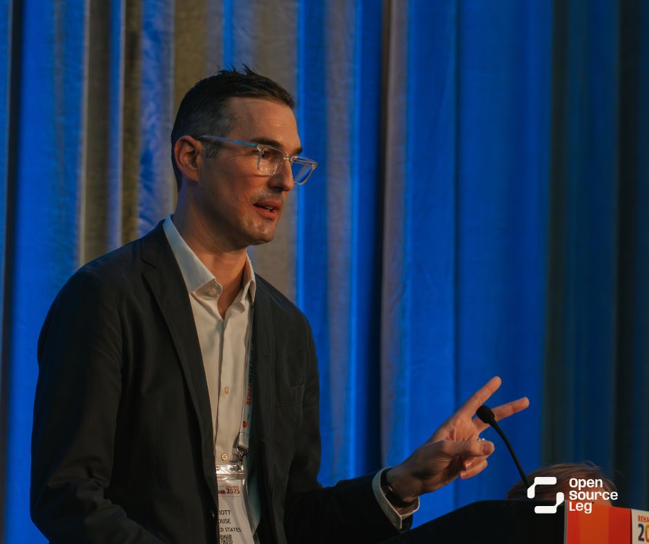 Open Source Leg tweet media