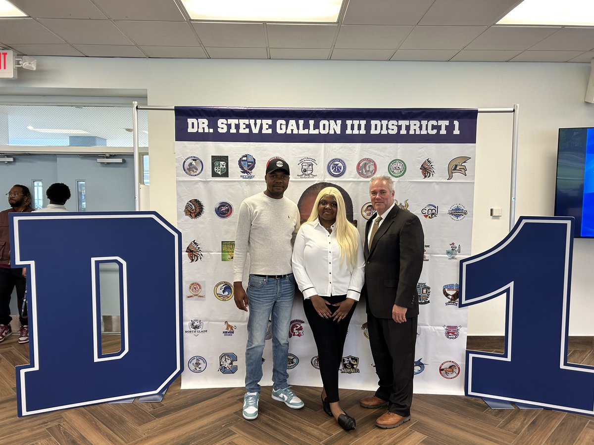 NMB HighSchool (@nmbhigh) on Twitter photo Congratulations to Vicaela Salomon for representing NMB at the Distict 1 Student of the Year ceremony with <a href="/docstevegallon/">Dr. Steve Gallon III</a>. Charger Nation appreciates all you do for all students! <a href="/YeseniaAponte05/">Yesenia Aponte</a> <a href="/MDCPSNorth/">M-DCPS North Region</a> <a href="/SuptDotres/">Jose L. Dotres, Ed.D.</a> <a href="/MDCPS/">Miami-Dade Schools</a> Congratulations to Vicaela Salomon for representing NMB at the Distict 1 Student of the Year ceremony with <a href="/docstevegallon/">Dr. Steve Gallon III</a>. Charger Nation appreciates all you do for all students! <a href="/YeseniaAponte05/">Yesenia Aponte</a> <a href="/MDCPSNorth/">M-DCPS North Region</a> <a href="/SuptDotres/">Jose L. Dotres, Ed.D.</a> <a href="/MDCPS/">Miami-Dade Schools</a>