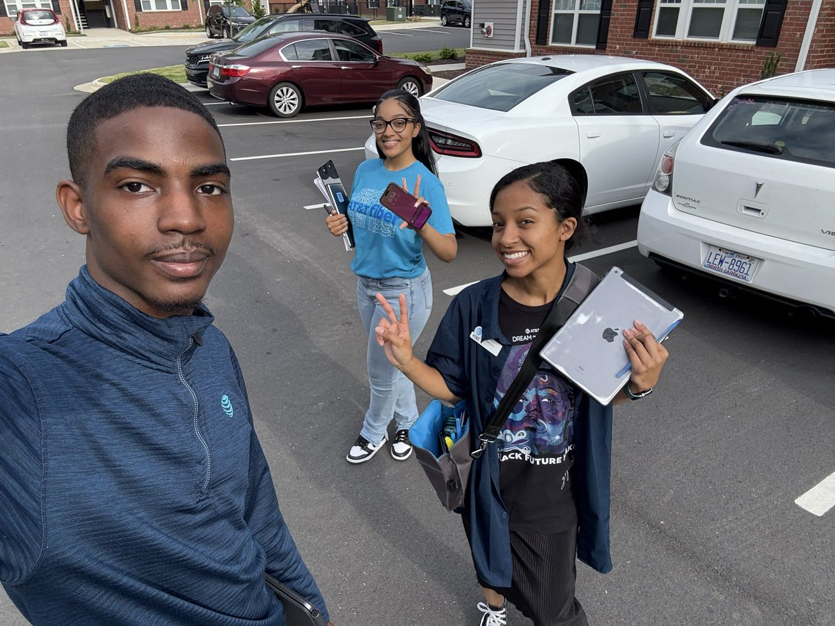 Coach Mel🍃 tweet media