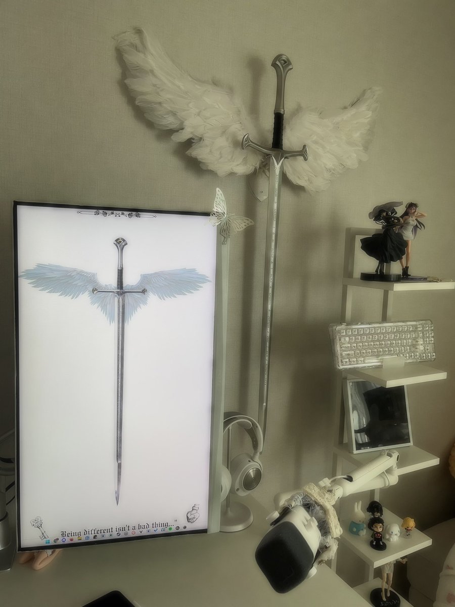 izlnv_'s tweet image. ~