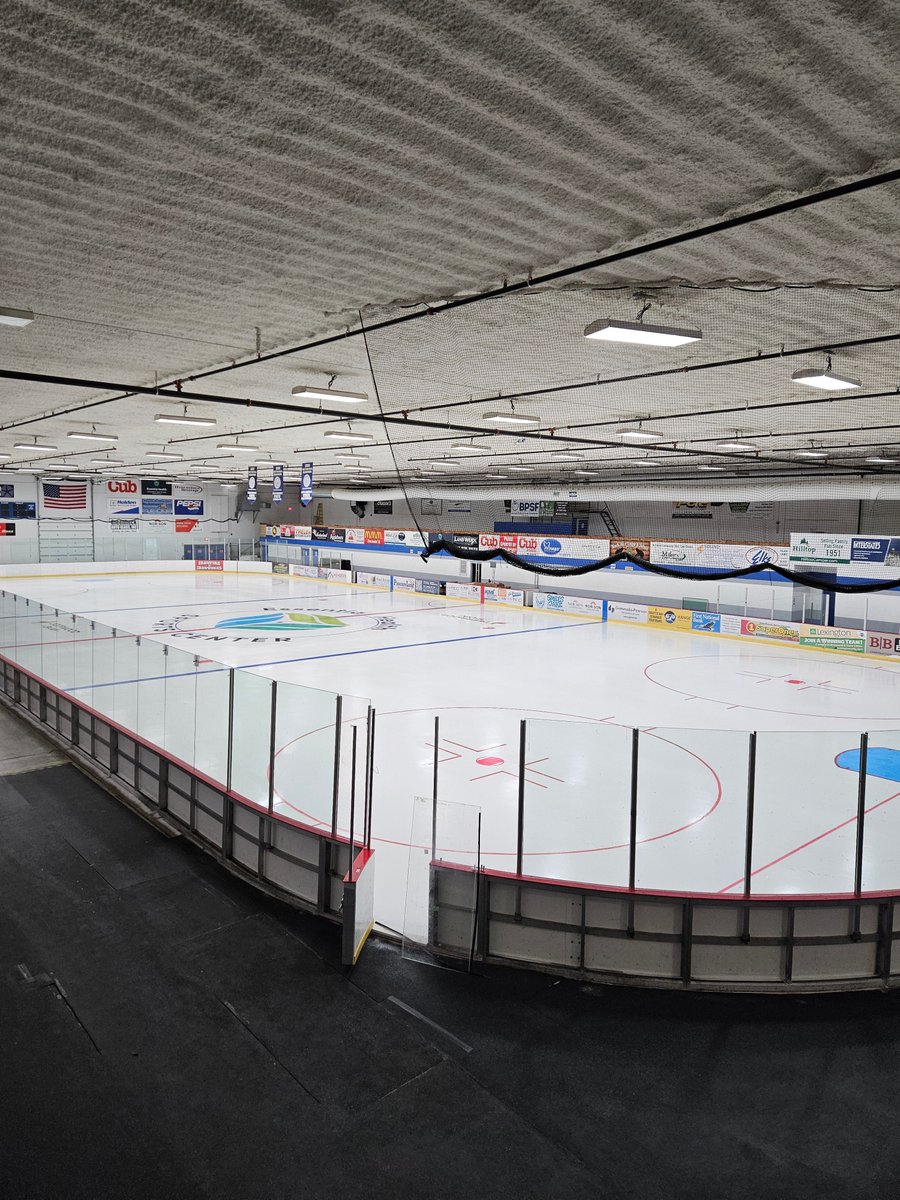 BASFEHSC's tweet photo. We got all the boards and glass back in last week. Then after a couple very long days with Jeff, Sam, and Ben from Arena Warehouse, we painted and put in lines and logos. We think it turned out awesome. We'll be skating in just a couple weeks. https://t.co/PIGn7Vj6sL
