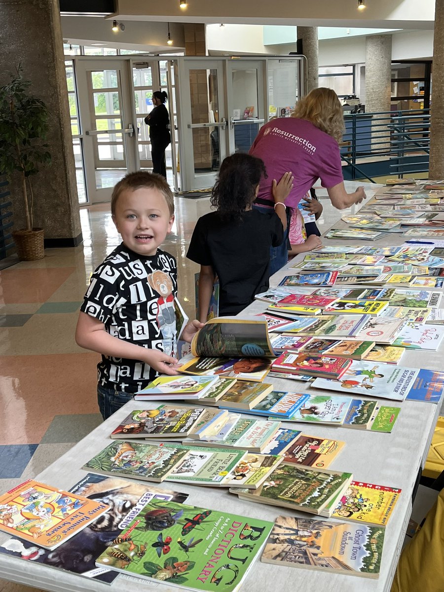 PeggyEverist tweet media