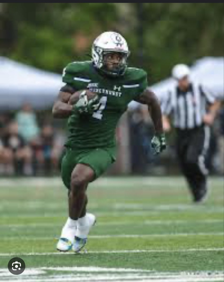 claytonbishop21's tweet photo. Excited to receive an offer from mercyhurst university!! @ElijahAltizer https://t.co/crPqp9kcfR