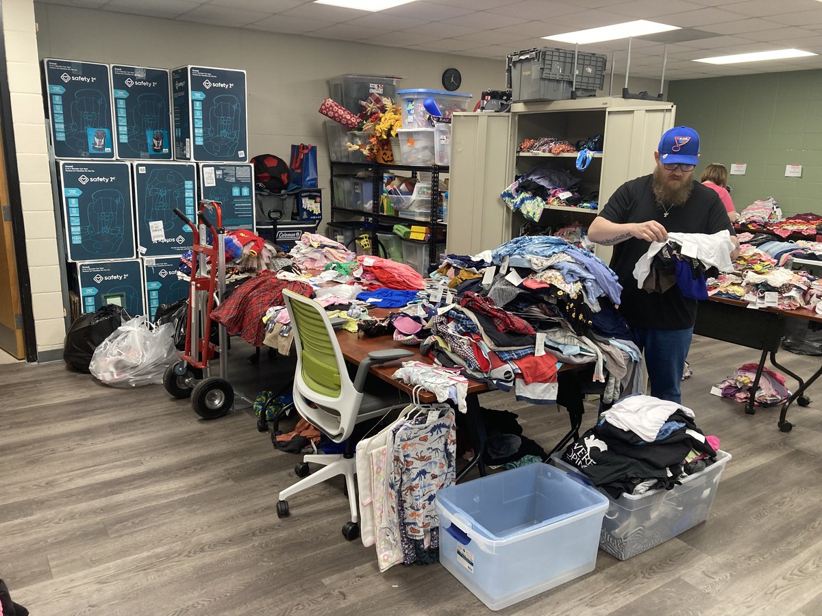 CMFCAA's tweet photo. A huge shout out to the Just between Friends sale that gave us a MASSIVE donation for our Trunks. Thank you so much for your generous hearts.

#CMFCAACares #ForTheKids #Resources https://t.co/Z9fcbQwY6c