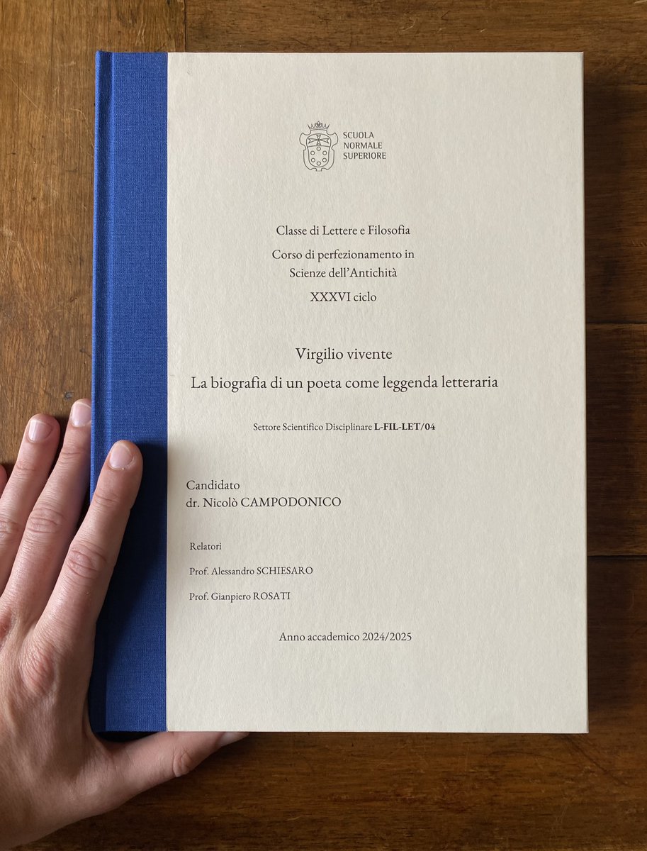 campodonicolo's tweet photo. On May 5th, I was awarded a PhD in #Classics from the Scuola Normale Superiore in Pisa (@scuolanormale), having defended my dissertation titled "Virgilio vivente. La biografia di un poeta come leggenda letteraria", under the supervision of Professors G. Rosati and A. Schiesaro 🎉 https://t.co/MaZ5jLbeH8