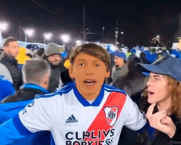 - Andate brito cheto de mierda 

+ !¿CHETO?¡