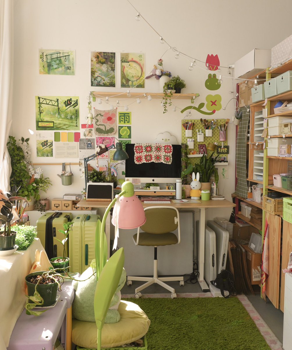 Thanksxu's tweet image. lil studio appreciation post 🍒🌷 

its been two years since ive been in this space!!