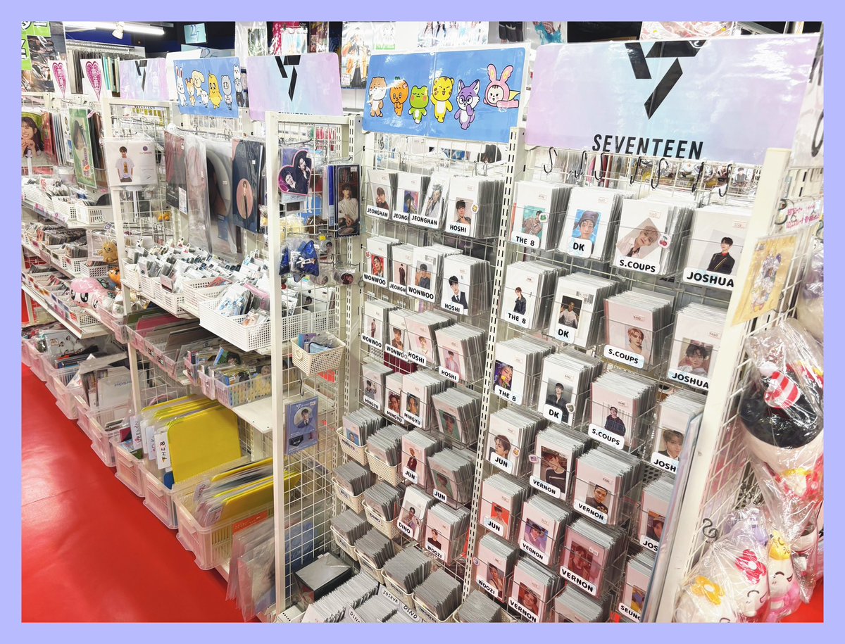水曜日☀ 20時30分迄営業。買い取り対応18時迄。 （本日各種サイン入り