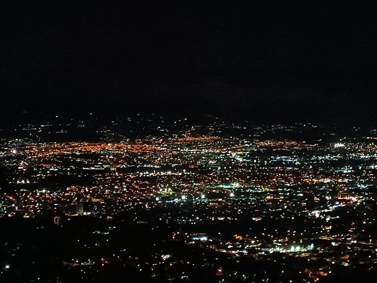 Buenas noches 🇨🇷