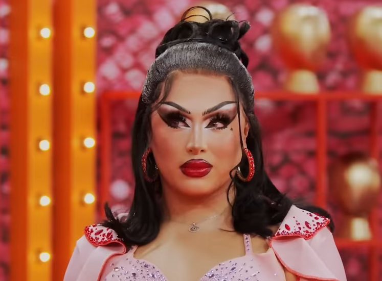 they need to add social media managers to these drag race contracts because girl—