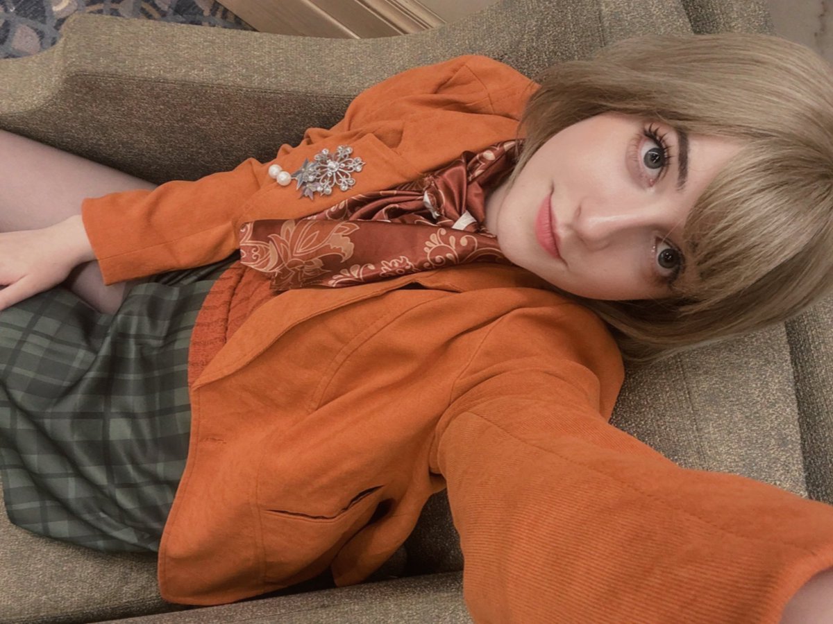 reallyiIovedyou's tweet photo. I finally cosplayed ashley!!! https://t.co/MMyBVDsOMc