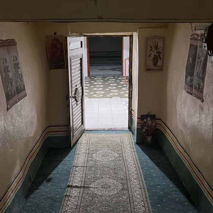 والله ان قدني ضعيف الحيل جدّا 
واشهد ان حالي من فراقه تردّا .

#نجران_الان