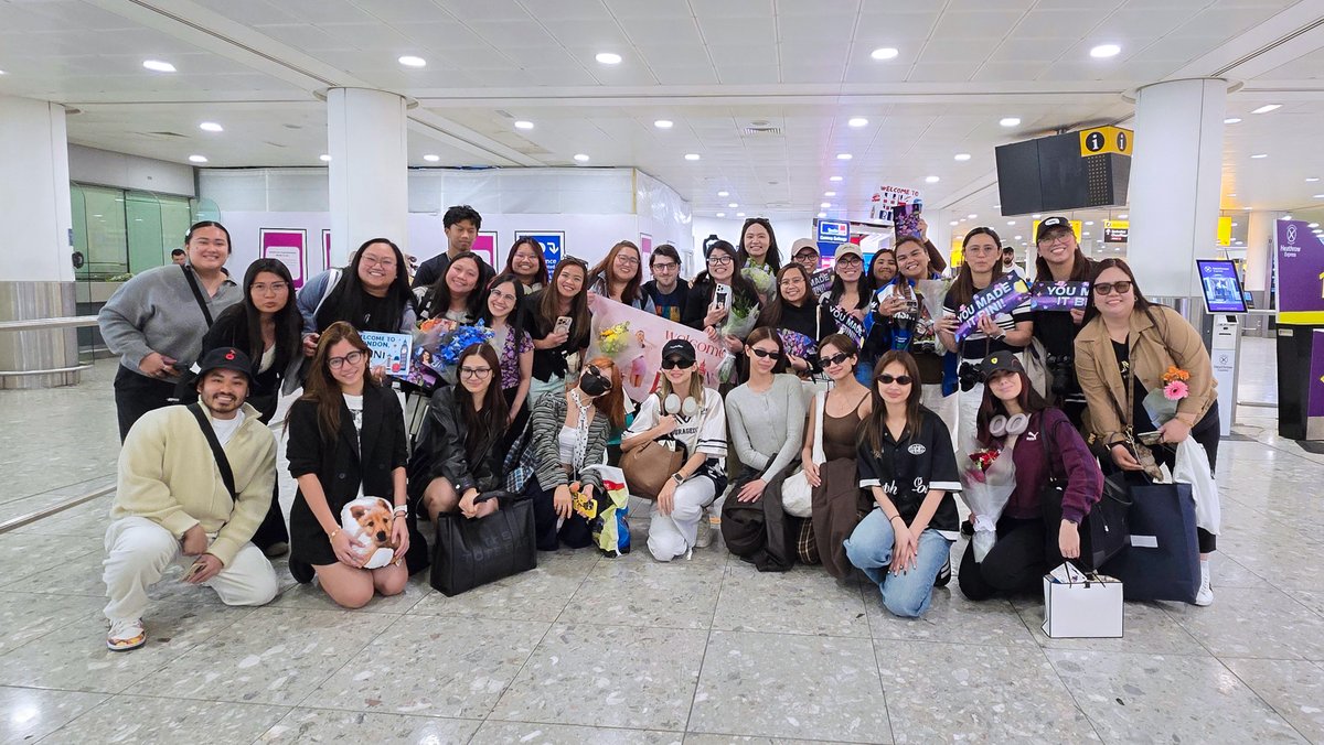BINI_ph's tweet photo. Oi oi, London! We’ve touched down!🇬🇧

Big love to our UK Blooms who pulled up at the airport!💖

Can't wait to see y'all at #BINIverseLondon on May 25!✨

#BINI #BINIVerseWorldTour2025 https://t.co/tQ8SfU23ze