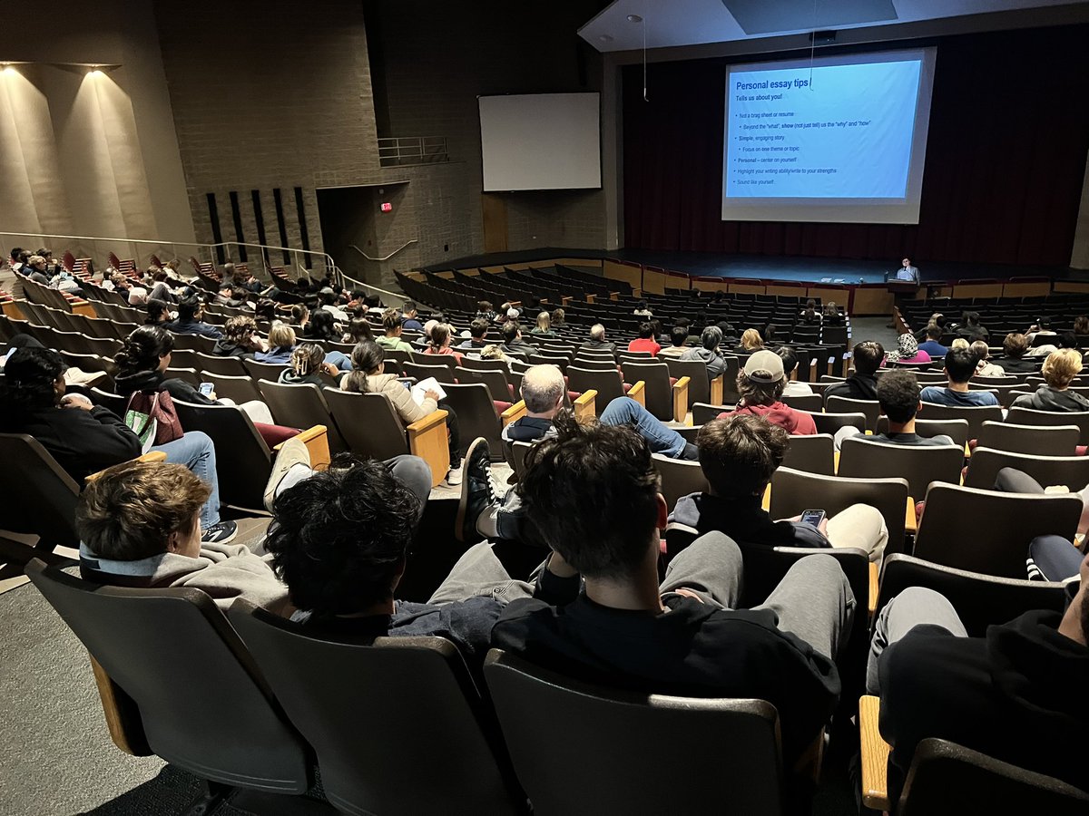 Thanks to UChicago Admissions Department for continuing to support and present our College Essay Night! #Elevate203