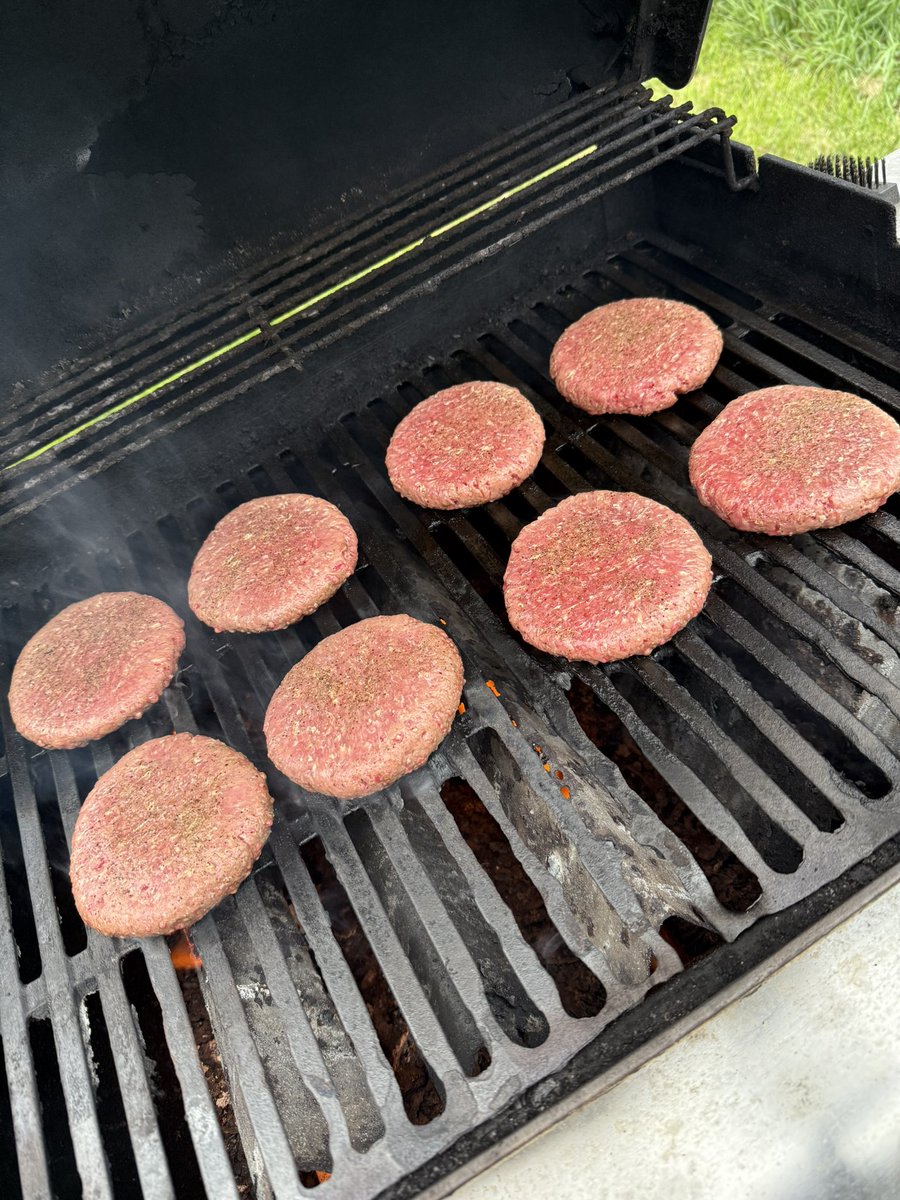 BowTiedYukon's tweet image. An absolute staple at my house all summer for me and the boys