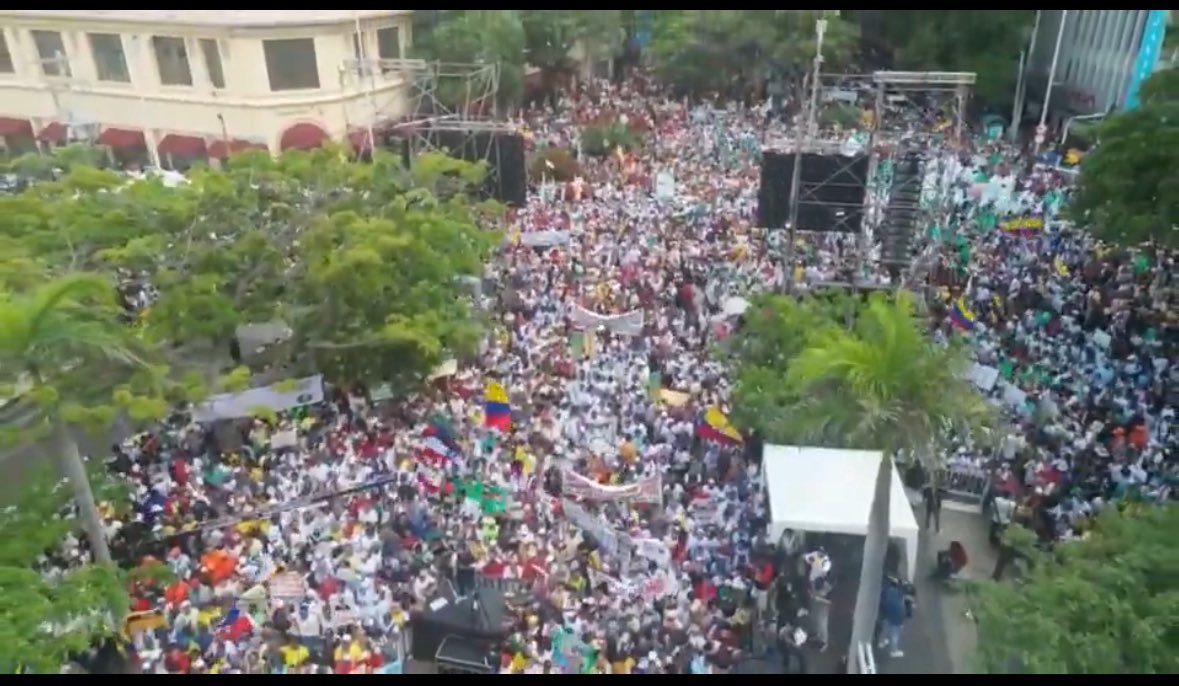 SINTRAFAMILIAR tweet media