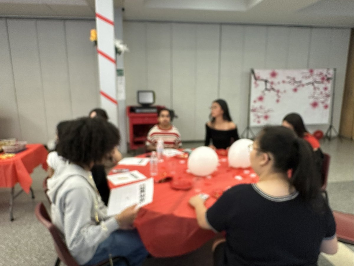 Pam_LathropNA's tweet image. Fun night with NAHS Asian Student Association - great food, games and fun