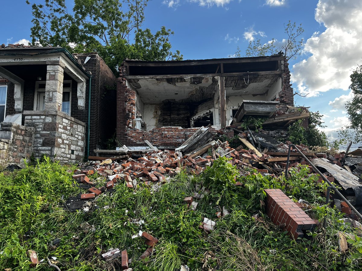 JeffBernthal's tweet photo. Ameren MO estimates power restoration effort will extend into later this week.  Company reports power has been restored to 90% of customers since Friday’s tornado.  Approximately 350 broken power poles. Images are from The Ville neighborhood where damage is extensive. https://t.co/wpCXqfLHLZ