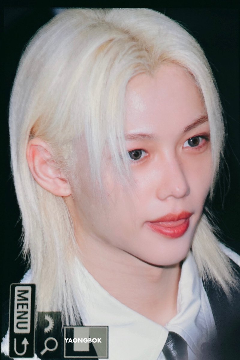 yaongbok915's tweet photo. 250521 Angel🪽

#Felix #필릭스 #StrayKids #용복 https://t.co/VHWv1QrTZf