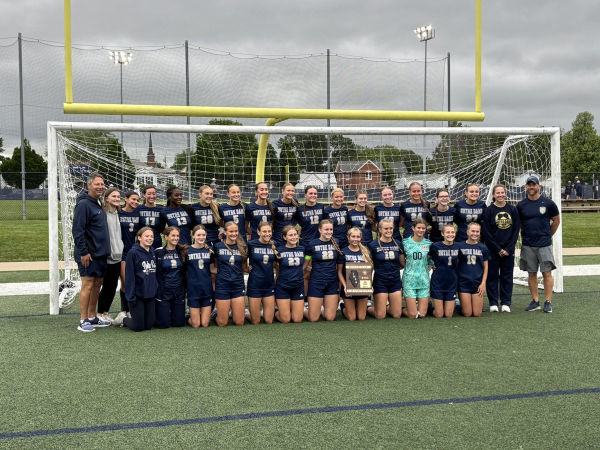 Ben Schmidt tweet media