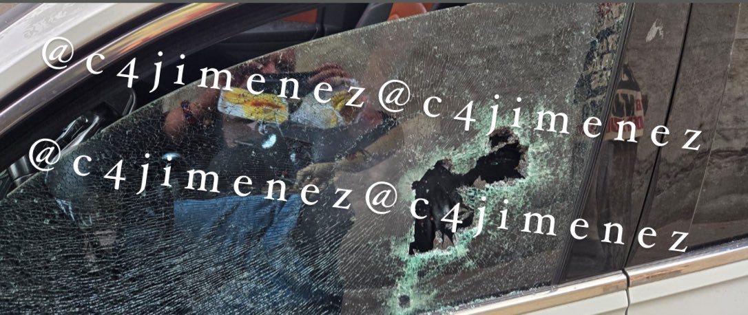 c4jimenez's tweet image. DETENIDO por ASESINATO de UN ZETA en @AlcaldiaMHmx
Alexis Bernal
Es uno de los tipos q mató a Vladimir Gabino González.
En 2011 @FGRMexico encarceló, al Zeta, pero quedó libre.
Aquí lo mataron.
Agentes de @SSC_CDMX Sector Tacubaya detuvieron al matón.
El caso #C4EnAlerta