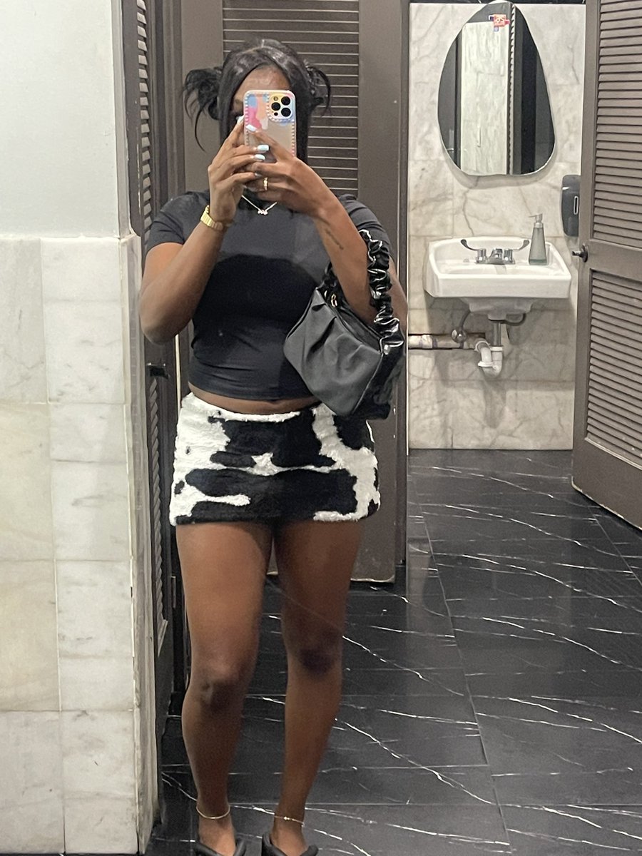 1briannamonique's tweet image. 